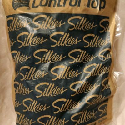 New Vtg Silkies Control Top Pantyhose X -Queen  XXL Nude 070601 Unopened